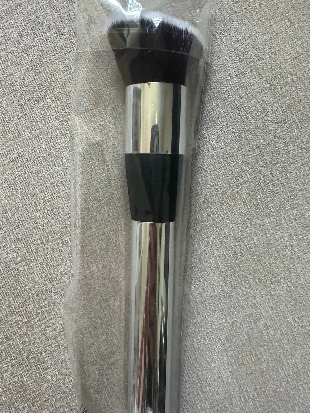 Makeup Geek Angled Stippling Brush- RARE (discontinued)